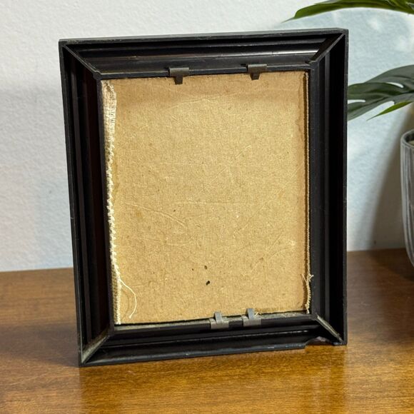 Framed Cross Stitch Cat with Ribbon Bow Needlepoint Handmade 6.5 x 5.5 - Picture 2 of 7